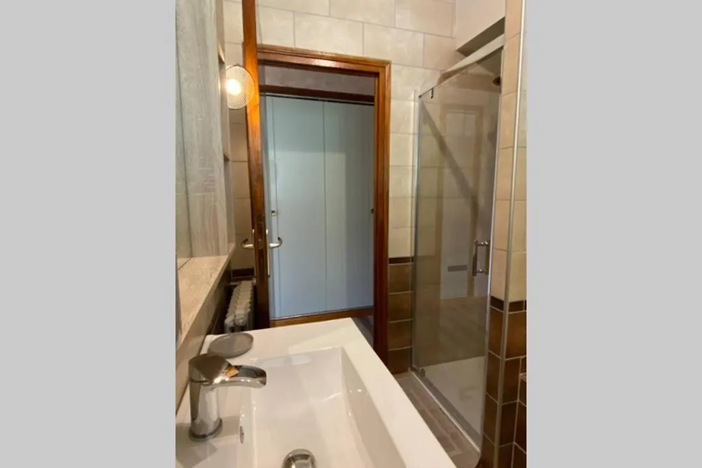 Vaste T4 115m2. Balcon. Vue. Suite. Jardin et jeux Cauterets Appartement